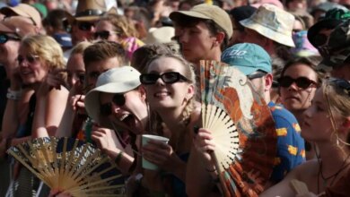 Glastonbury 2027: Εξαντλήθηκαν τα εισιτήρια του φεστιβάλ σε μόλις 42 λεπτά