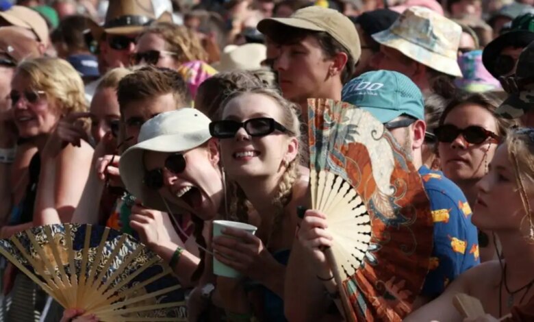 Glastonbury 2027: Εξαντλήθηκαν τα εισιτήρια του φεστιβάλ σε μόλις 42 λεπτά