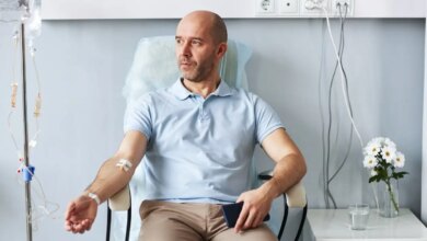 Καρκίνος του πνεύμονα: Νέα συνδυασμένη θεραπεία μειώνει τον κίνδυνο θανάτου κατά 58% Καρκίνος του πνεύμονα: Νέα συνδυασμένη θεραπεία μειώνει τον κίνδυνο θανάτου κατά 58%