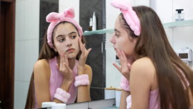 Ακμή: Πότε χρειάζεται αντιβιοτικά και πόσο πρέπει να διαρκούν