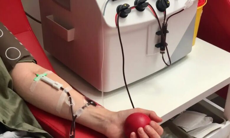 Η πλασμαφαίρεση είναι ασφαλής στα σωστά χέρια και δεν έχει σχέση με «θεραπείες ευεξίας»