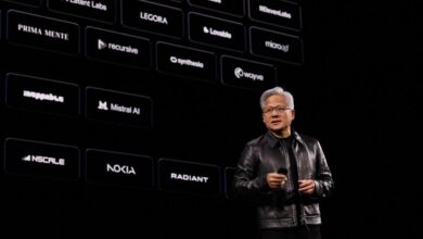 Jensen Huang (Nvidia): Το σχέδιο για την ευρωπαϊκή αυτονομία στο ΑΙ και τα επόμενα data centers Jensen Huang (Nvidia): Το σχέδιο για την ευρωπαϊκή αυτονομία στο ΑΙ και τα επόμενα data centers