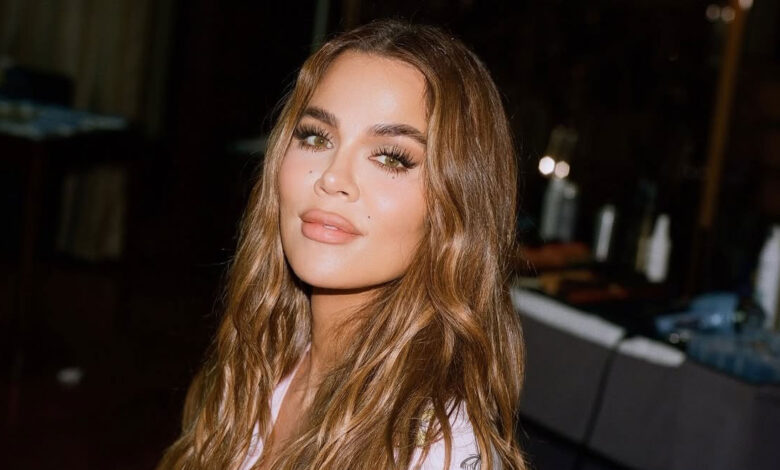 Bambi-Core Nails: Το φθινοπωρινό μανικιούρ της Khloé Kardashian που κάνει θραύση