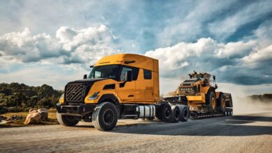 Volvo VNX: Το φορτηγό που οδηγείς έξω από την καμπίνα [video]