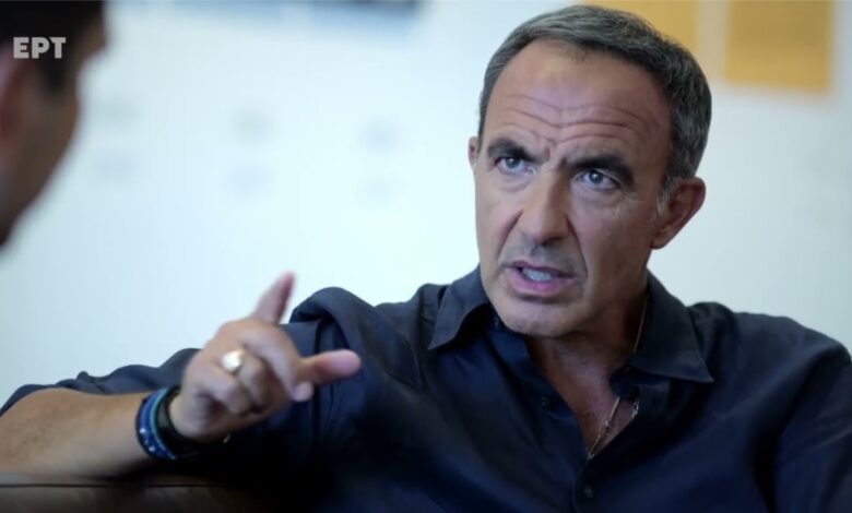 Νίκος Αλιάγας: «Η ωραιότερη φωτογραφία μου ήταν του πατέρα μου στην κηδεία του»