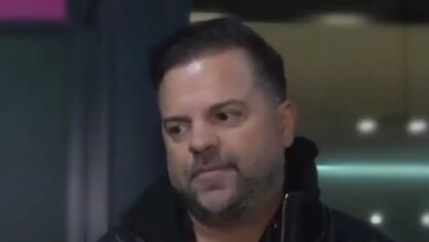 Νίκος Απέργης για Νότη Σφακιανάκη: «Άντε να επιστρέψει στις ζωντανές εμφανίσεις, ο κόσμος “διψάει”»
