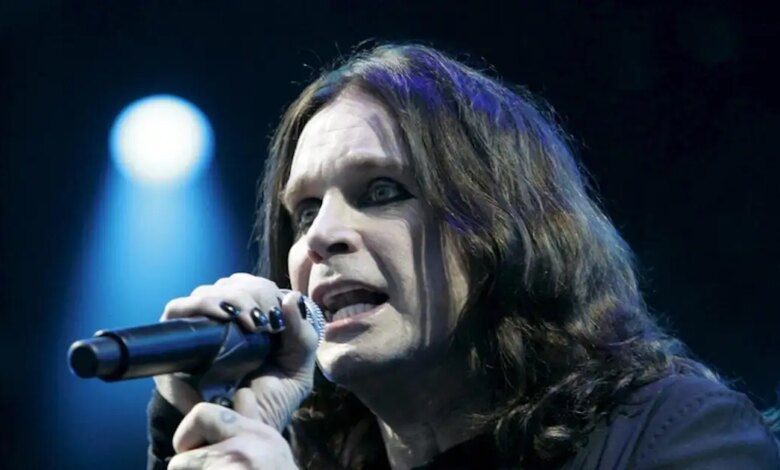 Ozzy Osbourne: «Οι γιατροί έλεγαν ότι η τελευταία του συναυλία θα τον σκότωνε» αποκαλύπτει η χήρα του
