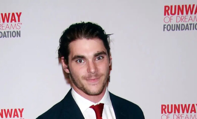 RJ Mitte: «Είμαστε χαμένοι χωρίς εκείνον»