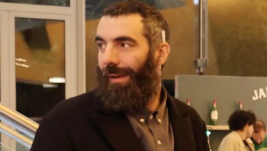 Ρομέν Γαβράς: «Δεν θα έπρεπε να είμαι σκηνοθέτης, αλλά βοσκός στην Αρκαδία»