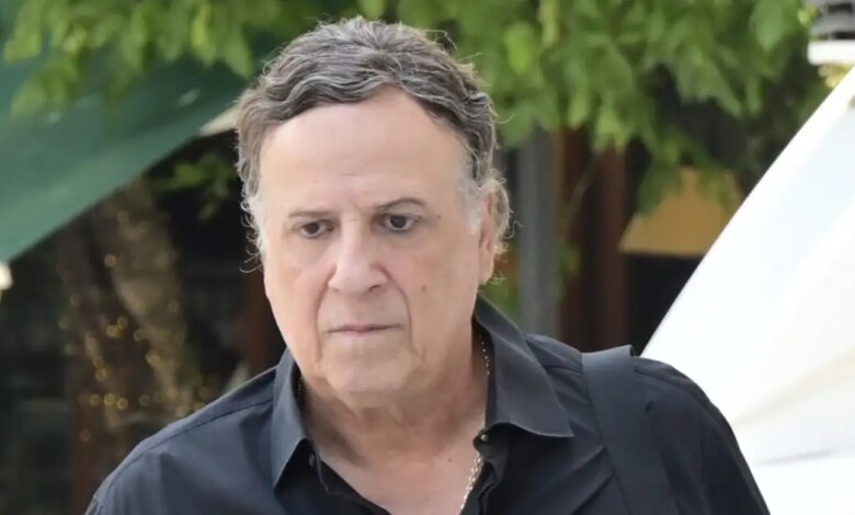 Χάρης Ρώμας: Στα 25 παντρεύτηκα μια συμφοιτήτριά μου, ήταν πολύ προσωπική υπόθεση και κράτησε 2 χρόνια