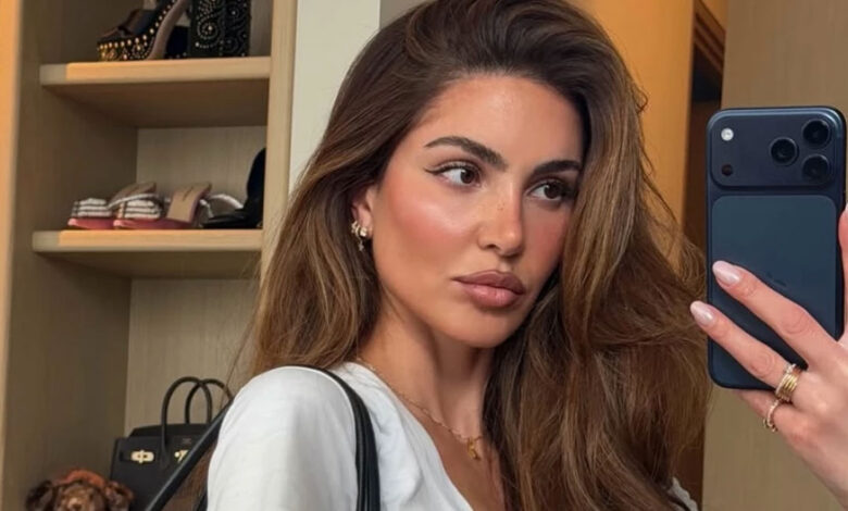 Beauty Alert: Η μωβ σκιά είναι ο πρωταγωνιστής του φθινοπώρου – Το μυστικό για πιο μεγάλα μάτια