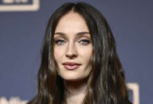 Sophie Turner: Η αλλαγή στα μαλλιά στο κόκκινο χαλί