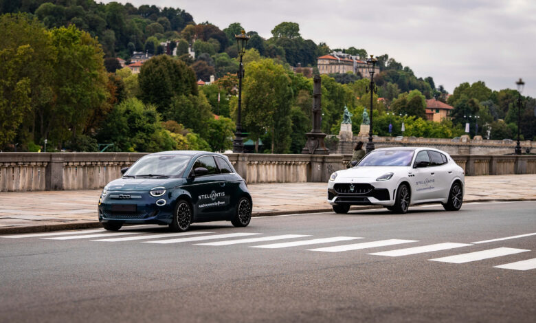 FIAT 500e και Maserati Grecale οδηγούνται χωρίς χέρια [video]