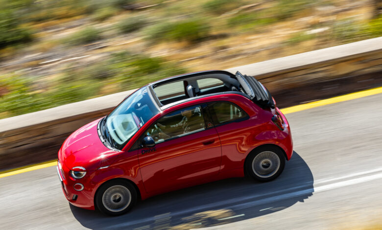 Test drive: FIAT 500 Hybrid Cabrio – Ξανά βενζίνη, ξανά ουρανός
