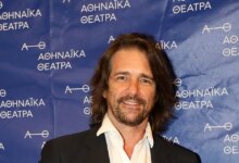 Βλάσσης Χολέβας για Κίμπερλι Γκίλφοϊλ: Της έραψα δύο ρούχα αλλά με πρόλαβαν οι εξελίξεις