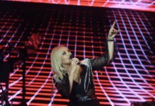 Πέγκυ Ζήνα: Δυναμική επιστροφή στη νυχτερινή Αθήνα και sold out στο πρώτο της διήμερο στο «Mezzo»