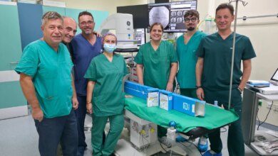 Πρωτοποριακή εμφύτευση διπλοεστιακού βηματοδότη χωρίς ηλεκτρόδια πρώτη φορά στη Β. Ελλάδα